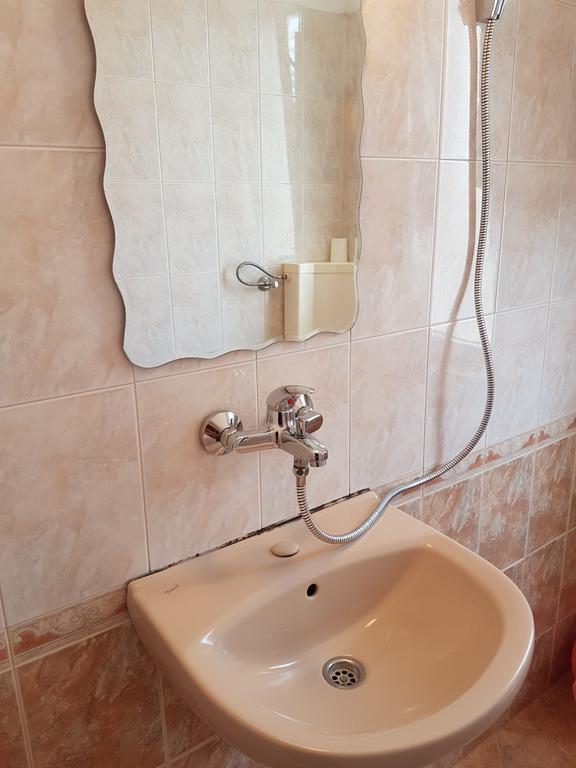 Guest Rooms Denitsa オブゾー エクステリア 写真